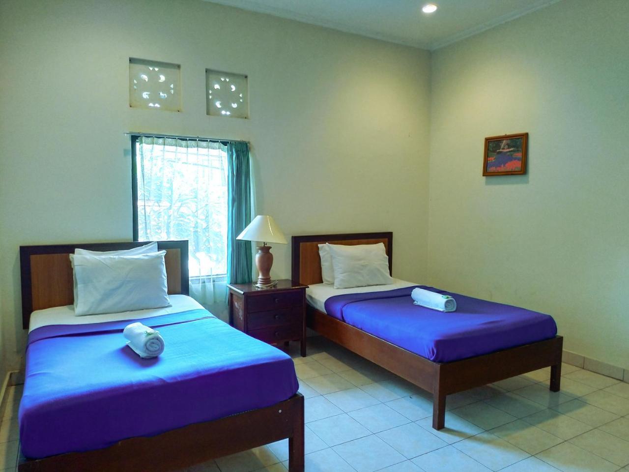 Catur Adi Putra Hotel Denpasar Chambre photo